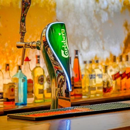 Envy Hotel Дуррес Екстер'єр фото
