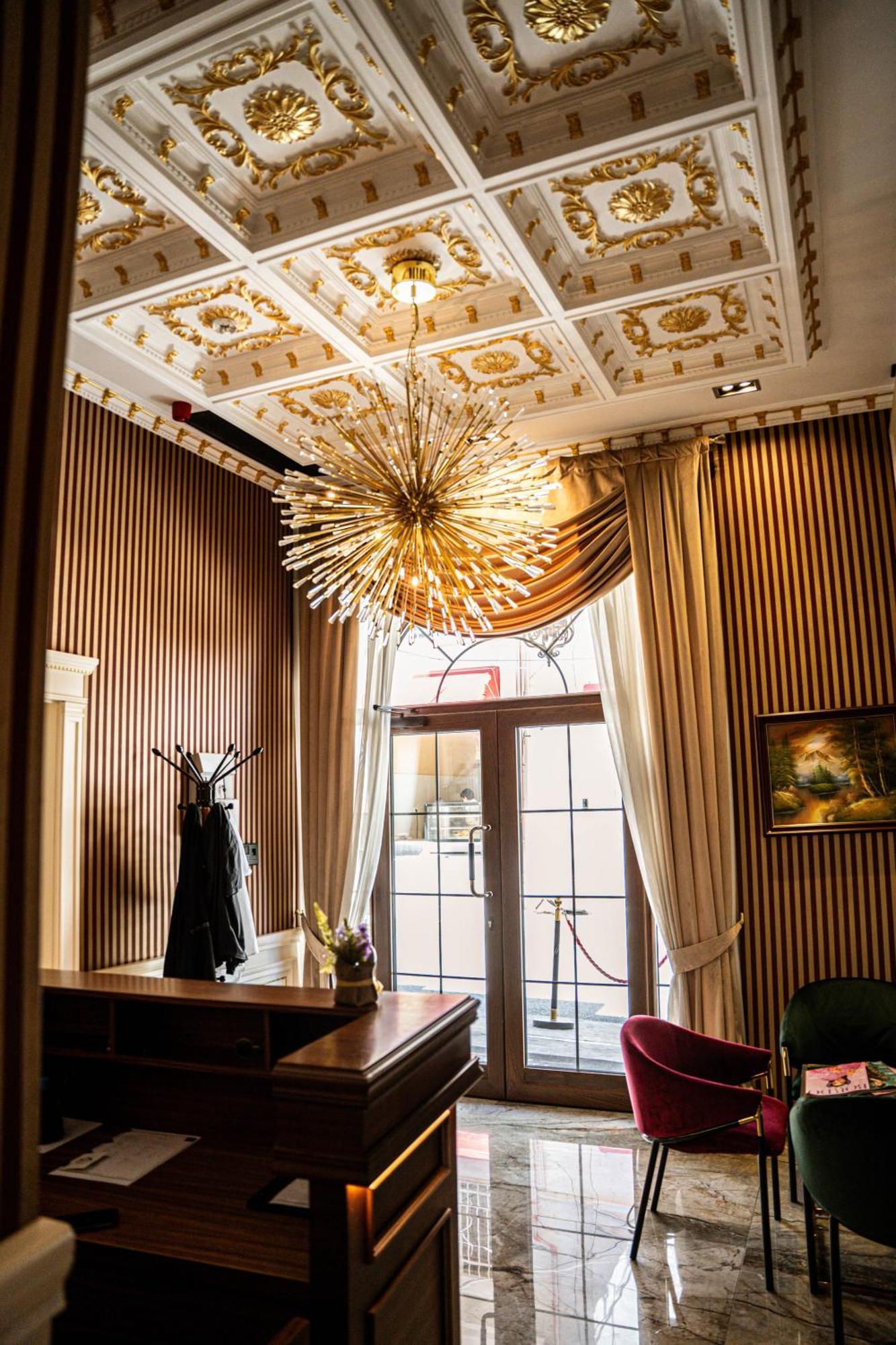 Envy Hotel Дуррес Екстер'єр фото